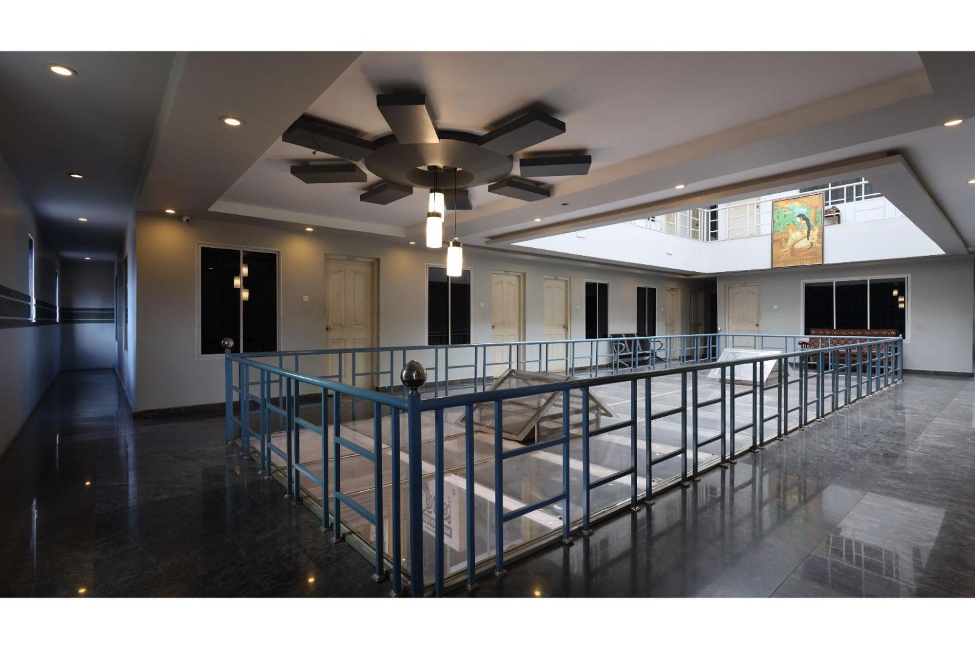 Hotel Collection O Ar Square Thrissur Zewnętrze zdjęcie